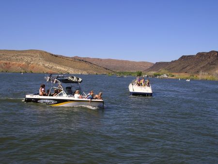 Boating On Gunlock State Park