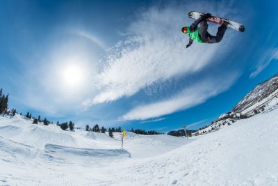 Snowboarding Woodward Park City