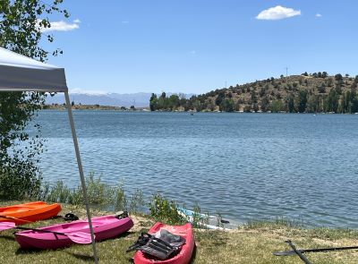 Kayaks at Palisade State Park