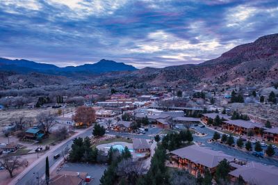 Springdale Utah Entrance to Zion Springdale Utah Entrance to Zion